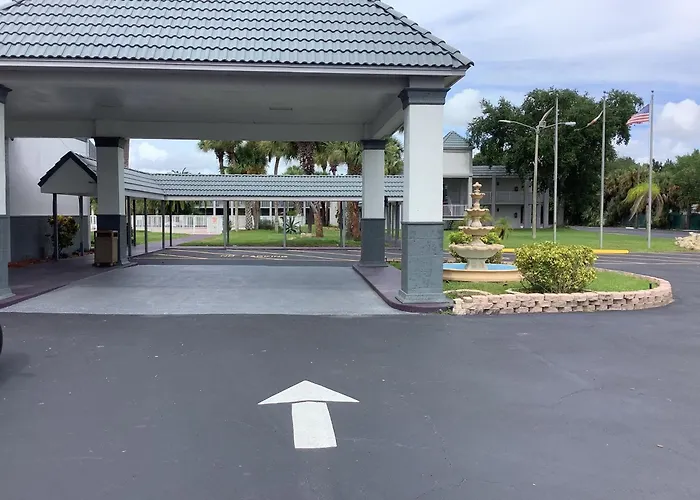 Heritage Park Inn